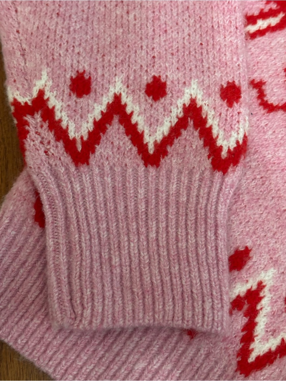 Paris Hilton Pink Heart Bows Long Sleeve Women's Sweater size Small New - Picture 6 of 7
